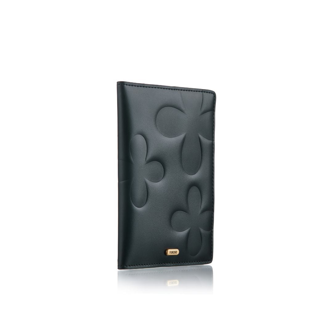 Fundao Passport Cover