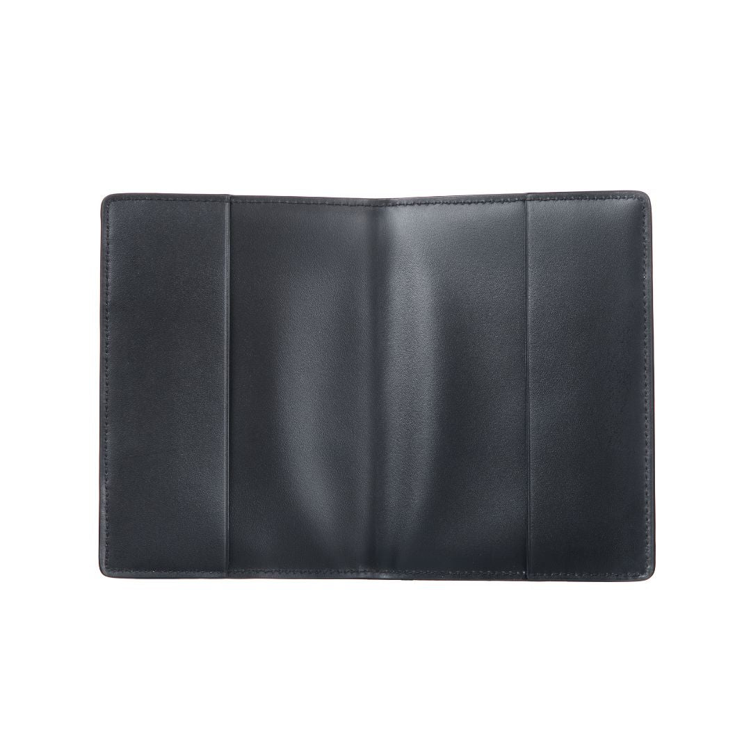 Fundao Passport Cover