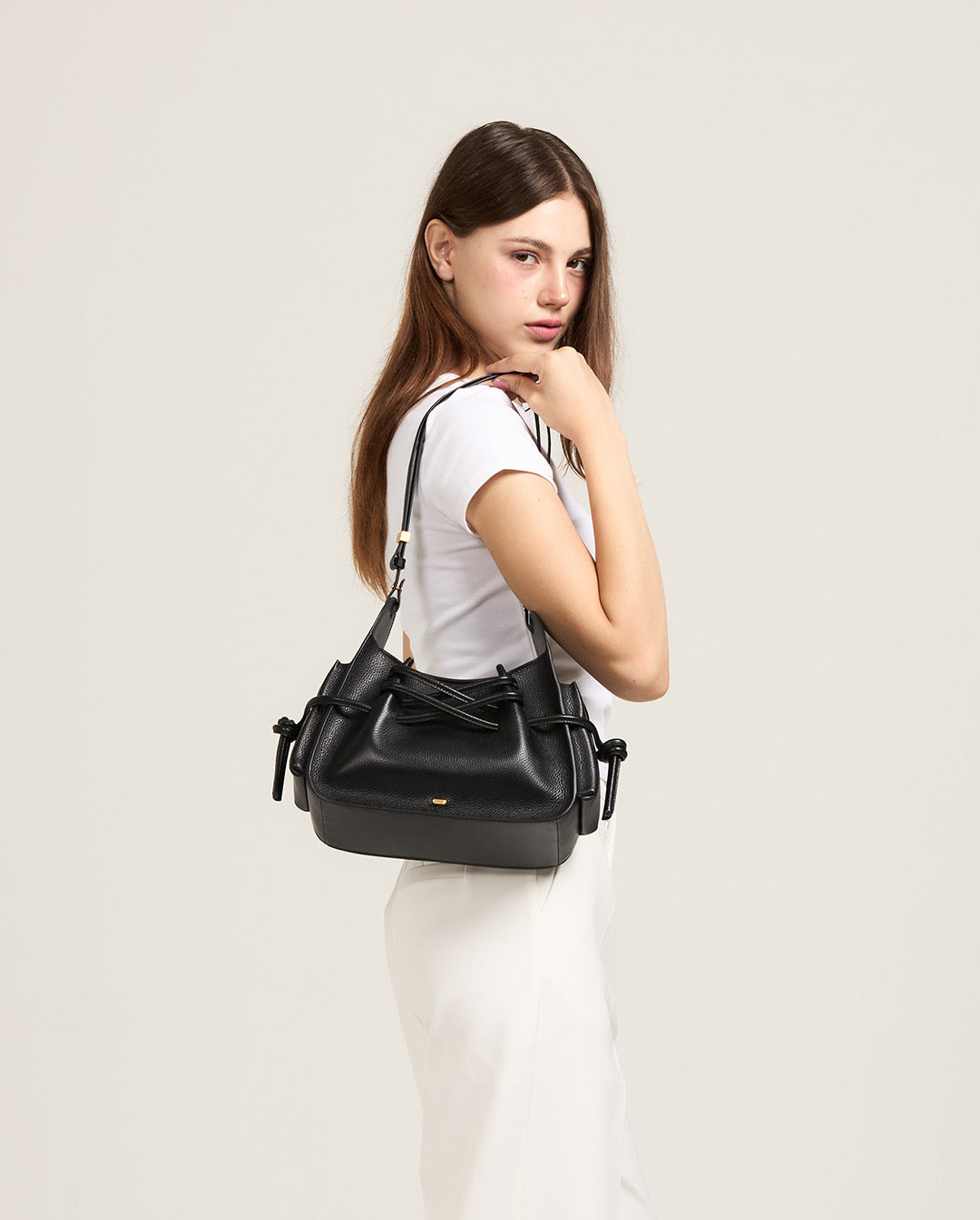 MUMU - Black